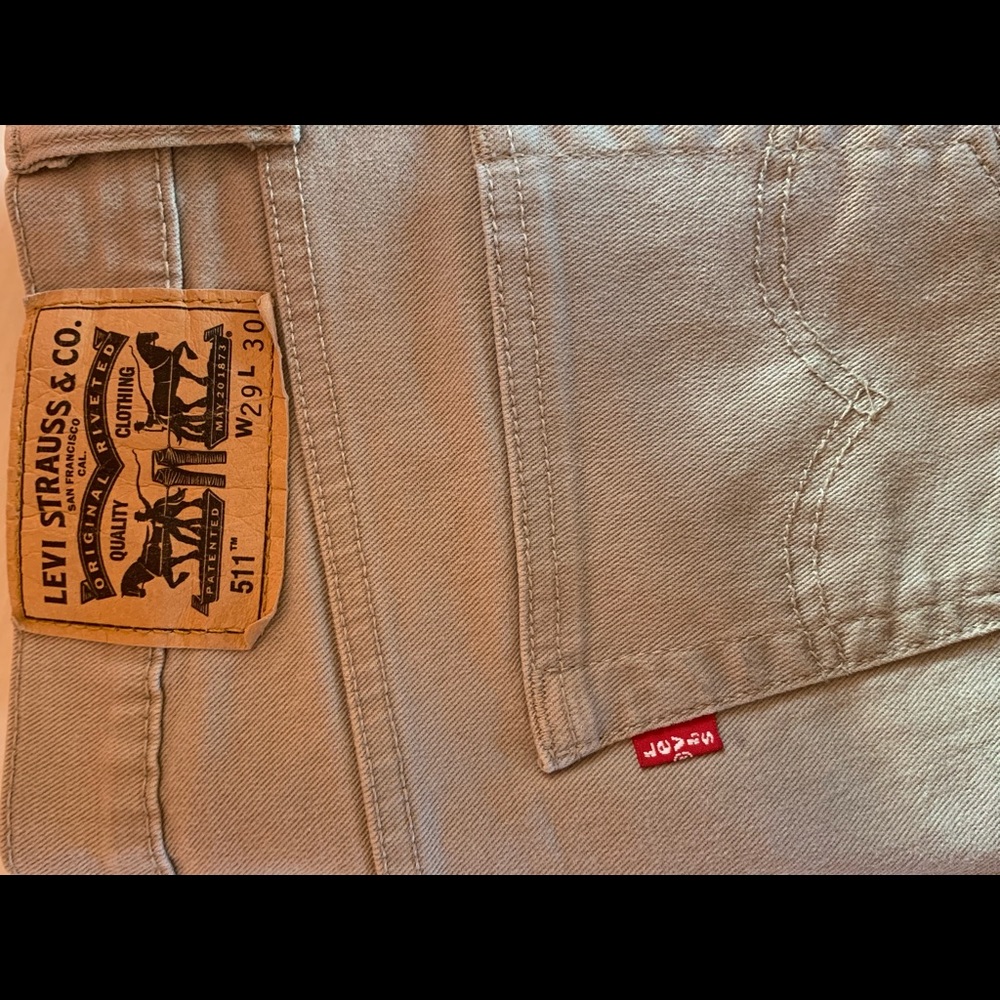 Ladies Levi  Jeans Waist 29 Length 30